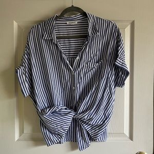 Front tie beachy button up.